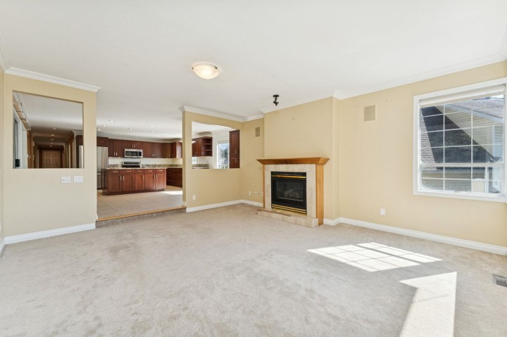 Photo 14 at 3908 Blantyre Place, Roche Point, North Vancouver