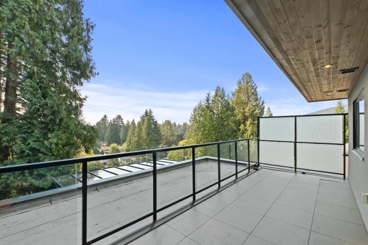 Photo 14 at 1033 Prospect Avenue, Canyon Heights NV, North Vancouver