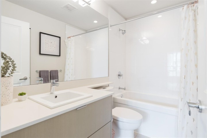 Photo 10 at 428 - 255 W 1st Street, Lower Lonsdale, North Vancouver