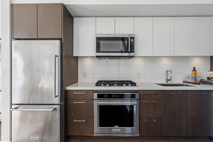 Photo 13 at 605 - 417 Great Northern Way, Strathcona, Vancouver East