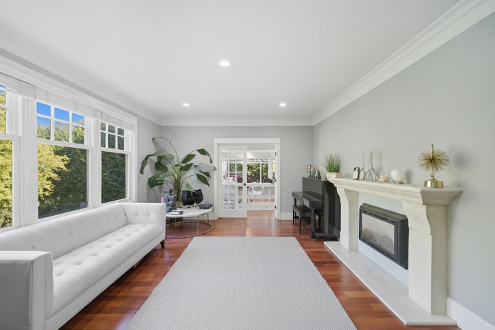 Photo 9 at 1350 W 15th Avenue, Shaughnessy, Vancouver West