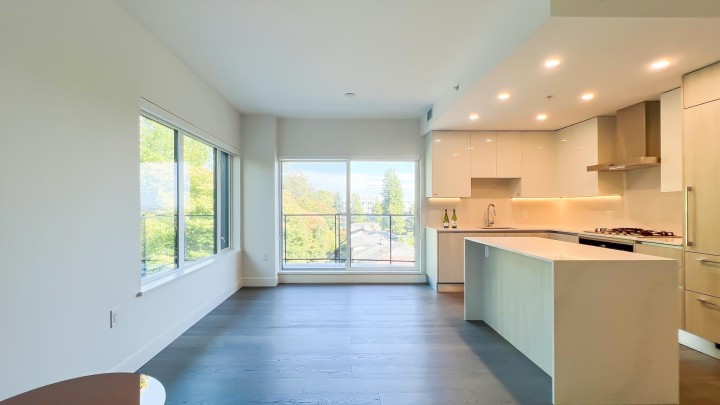 Photo 2 at 402 - 488 W 58th Avenue, South Cambie, Vancouver West