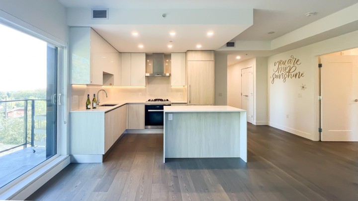 Photo 1 at 402 - 488 W 58th Avenue, South Cambie, Vancouver West