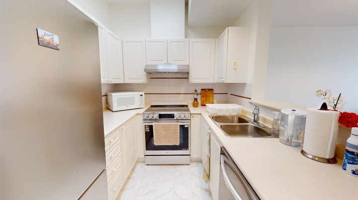 Photo 7 at 408 - 1688 E 4th Avenue, Grandview Woodland, Vancouver East