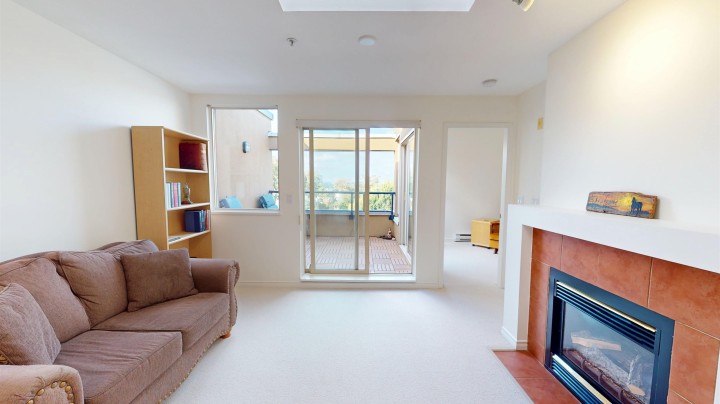 Photo 3 at 408 - 1688 E 4th Avenue, Grandview Woodland, Vancouver East