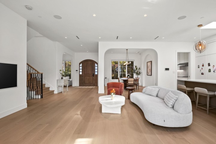 Photo 6 at 3227 W 35th Avenue, MacKenzie Heights, Vancouver West