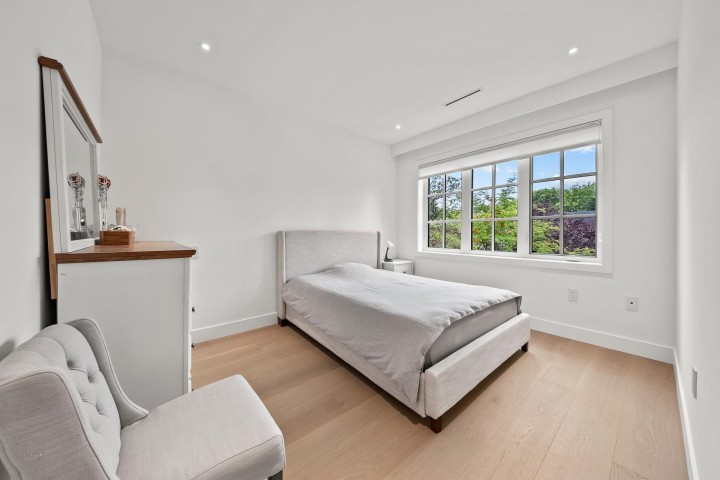 Photo 21 at 3227 W 35th Avenue, MacKenzie Heights, Vancouver West