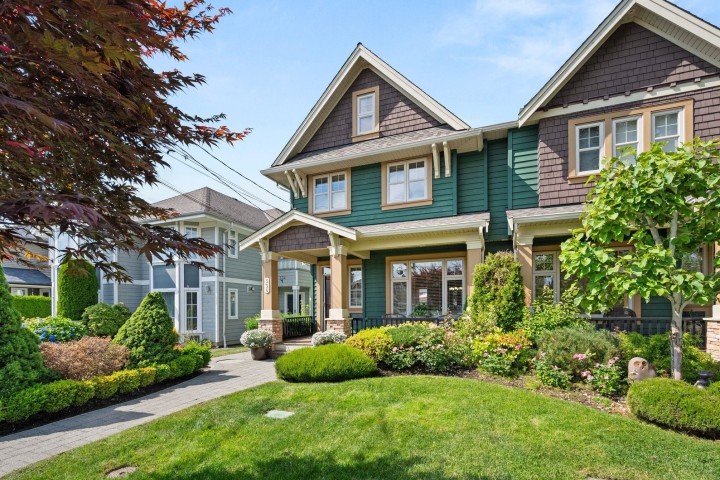 Photo 1 at 336 E 12th Street, Central Lonsdale, North Vancouver