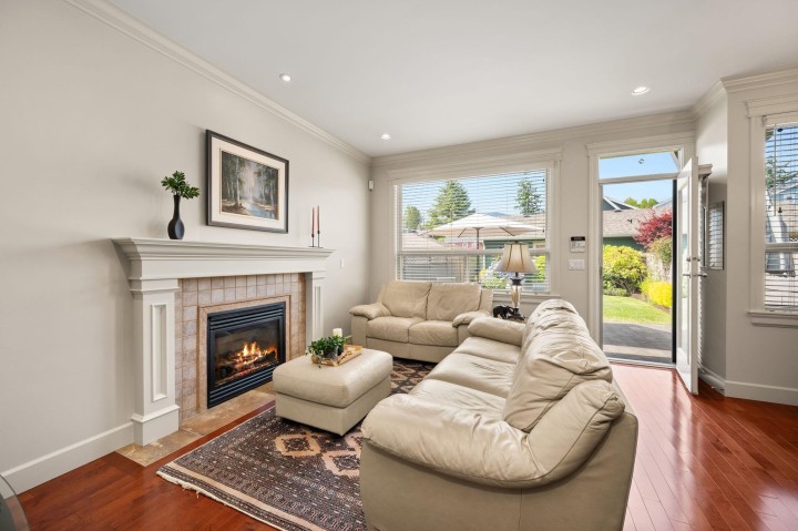 Photo 9 at 336 E 12th Street, Central Lonsdale, North Vancouver