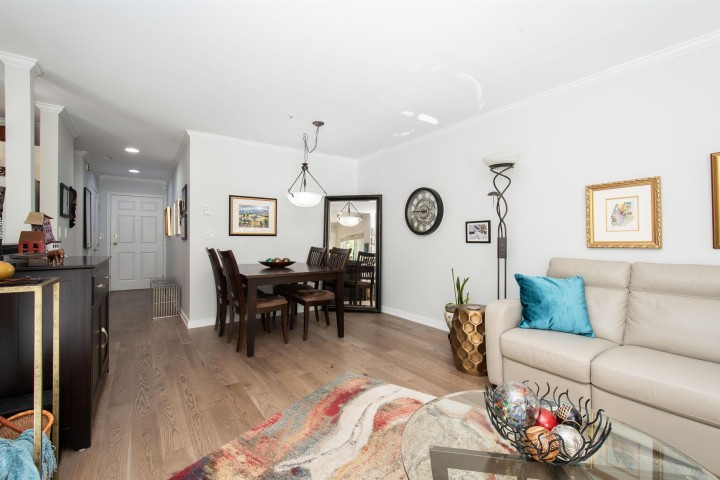 Photo 4 at 104 - 128 W 8th Street, Central Lonsdale, North Vancouver