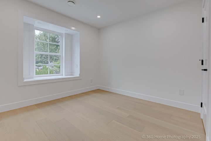 Photo 17 at 3252 Allan Road, Lynn Valley, North Vancouver