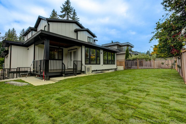 Photo 25 at 3252 Allan Road, Lynn Valley, North Vancouver