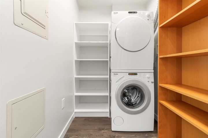 Photo 7 at 715 - 2799 Yew Street, Kitsilano, Vancouver West