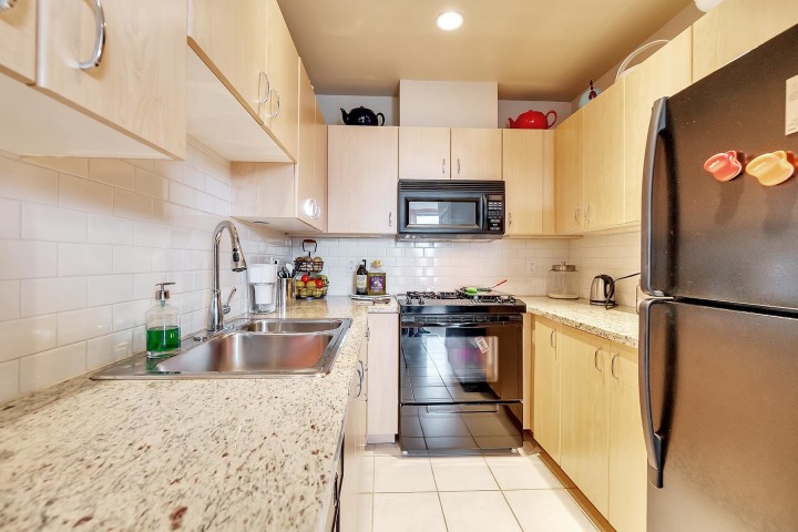 Photo 13 at 1403 - 120 W 16th Street, Central Lonsdale, North Vancouver