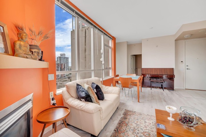 Photo 9 at 1403 - 120 W 16th Street, Central Lonsdale, North Vancouver