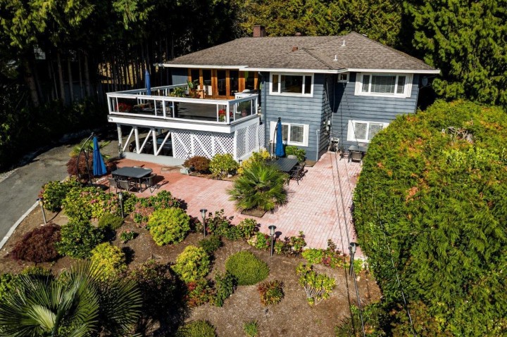 Photo 6 at 1249 Nepal Crescent, Ambleside, West Vancouver