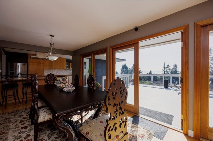 Photo 14 at 1249 Nepal Crescent, Ambleside, West Vancouver