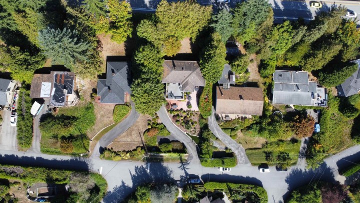 Photo 4 at 1249 Nepal Crescent, Ambleside, West Vancouver