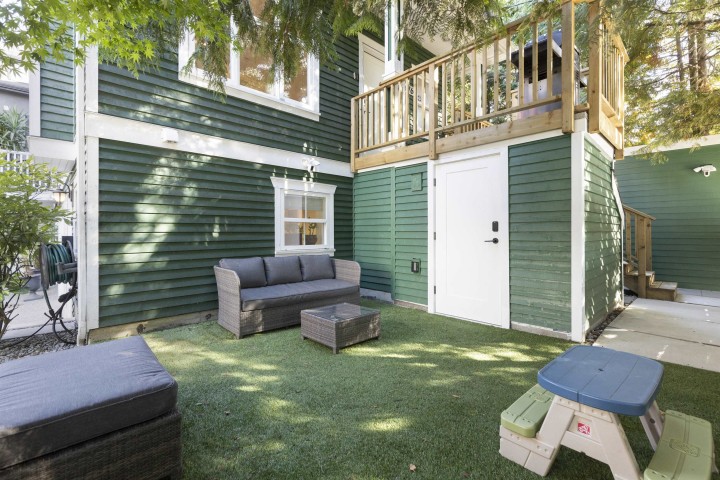 Photo 5 at 1676 Victoria Drive, Grandview Woodland, Vancouver East