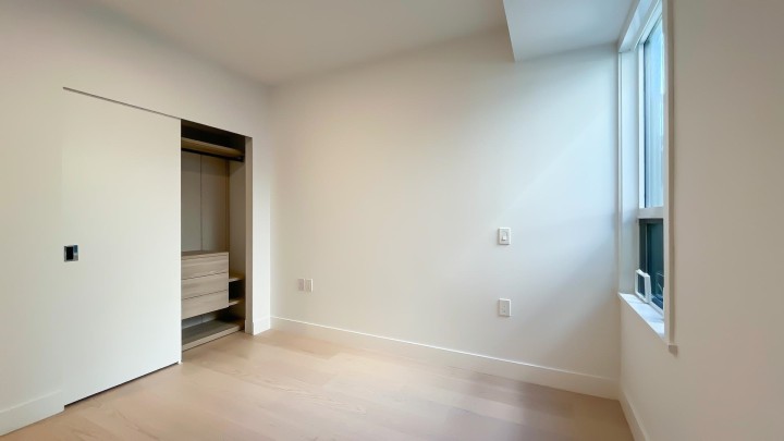 Photo 18 at 205 - 1331 Marine Drive, Ambleside, West Vancouver