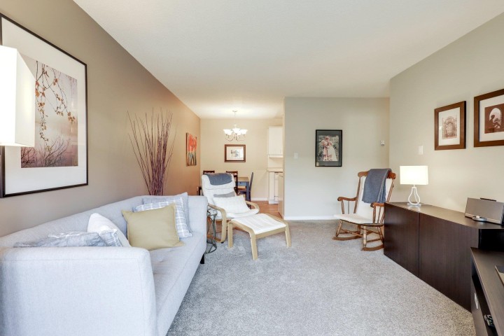 Photo 3 at 302 - 330 E 1st Street, Lower Lonsdale, North Vancouver