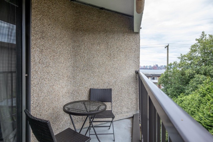 Photo 18 at 302 - 330 E 1st Street, Lower Lonsdale, North Vancouver