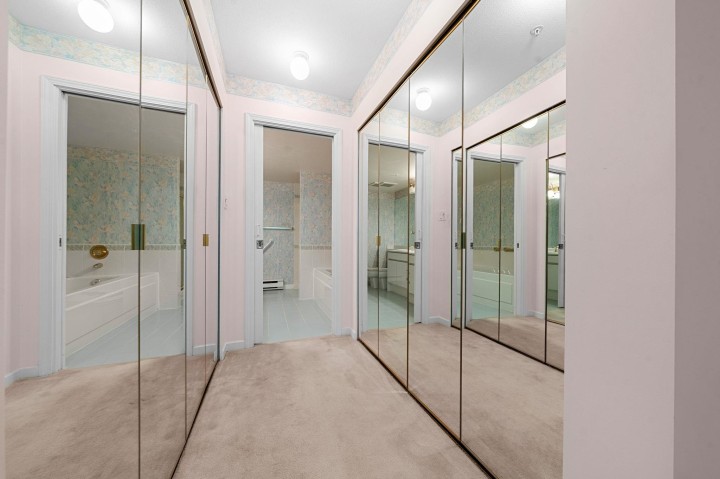 Photo 30 at 13 - 2425 Edgemont Boulevard, Mosquito Creek, North Vancouver