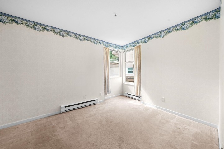 Photo 33 at 13 - 2425 Edgemont Boulevard, Mosquito Creek, North Vancouver