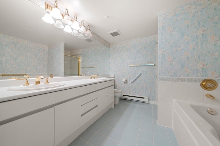 Photo 31 at 13 - 2425 Edgemont Boulevard, Mosquito Creek, North Vancouver