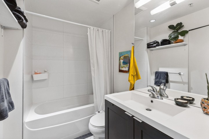 Photo 12 at 213 - 2511 Quebec Street, Mount Pleasant VE, Vancouver East