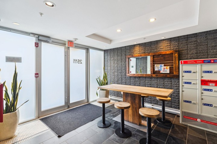 Photo 22 at 213 - 2511 Quebec Street, Mount Pleasant VE, Vancouver East