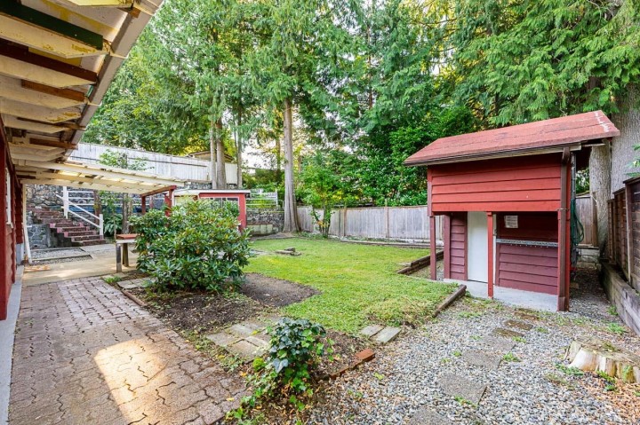 Photo 30 at 723 Handsworth Road, Forest Hills NV, North Vancouver