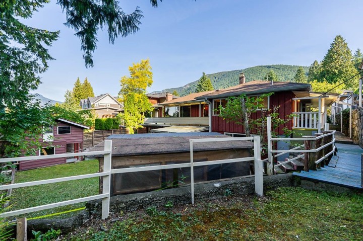 Photo 34 at 723 Handsworth Road, Forest Hills NV, North Vancouver
