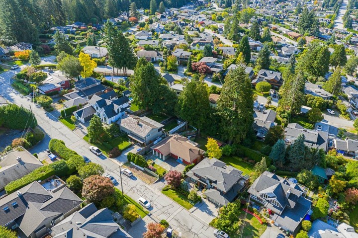 Photo 38 at 723 Handsworth Road, Forest Hills NV, North Vancouver