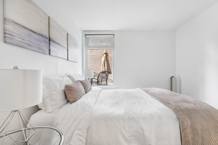 Photo 19 at 303 - 5665 Boundary Road, Collingwood VE, Vancouver East