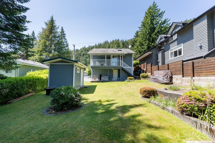 Photo 2 at 4370 Mountain Highway, Lynn Valley, North Vancouver