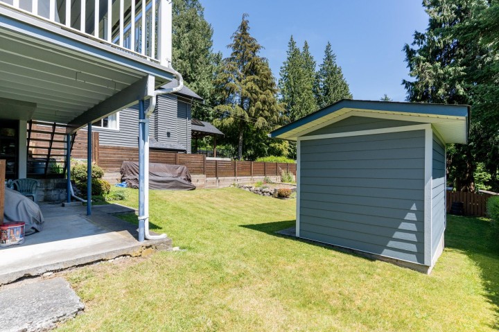 Photo 15 at 4370 Mountain Highway, Lynn Valley, North Vancouver