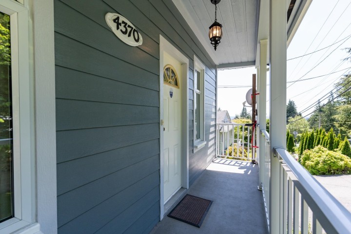 Photo 8 at 4370 Mountain Highway, Lynn Valley, North Vancouver