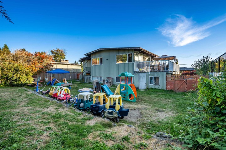 Photo 22 at 622 Croydon Place, Upper Delbrook, North Vancouver