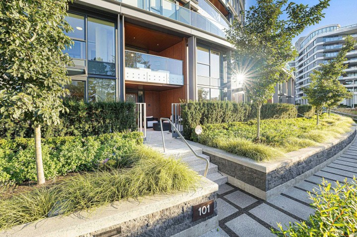 Photo 2 at 101 - 1601 Quebec Street, Mount Pleasant VE, Vancouver East