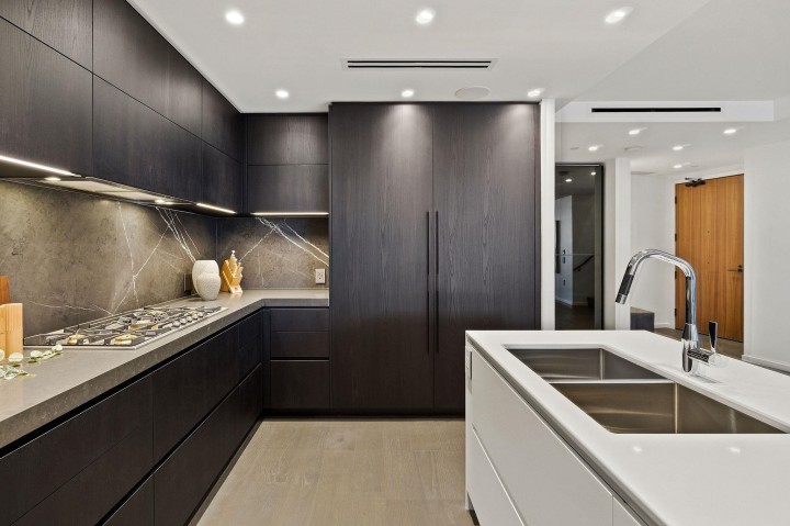 Photo 19 at 101 - 1601 Quebec Street, Mount Pleasant VE, Vancouver East