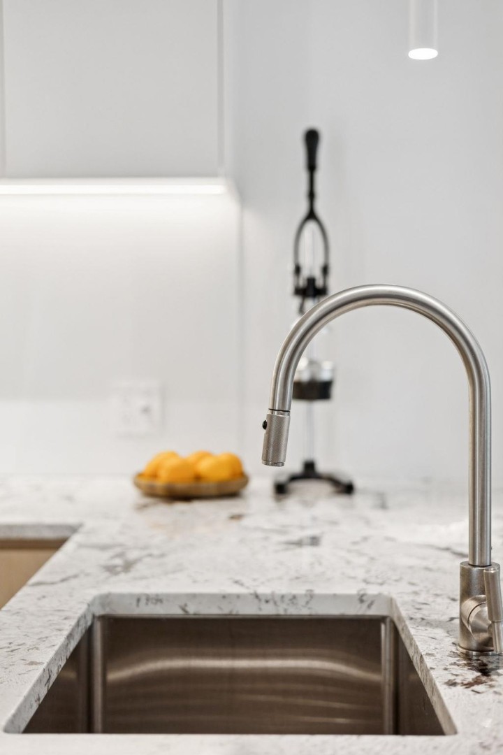 Photo 10 at 302 - 1388 Nelson Street, West End VW, Vancouver West