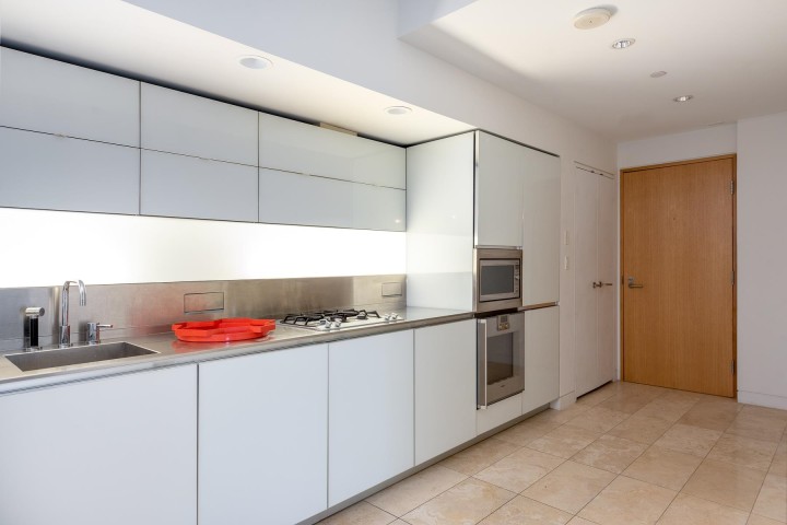 Photo 16 at 1507 - 838 W Hastings Street, Downtown VW, Vancouver West