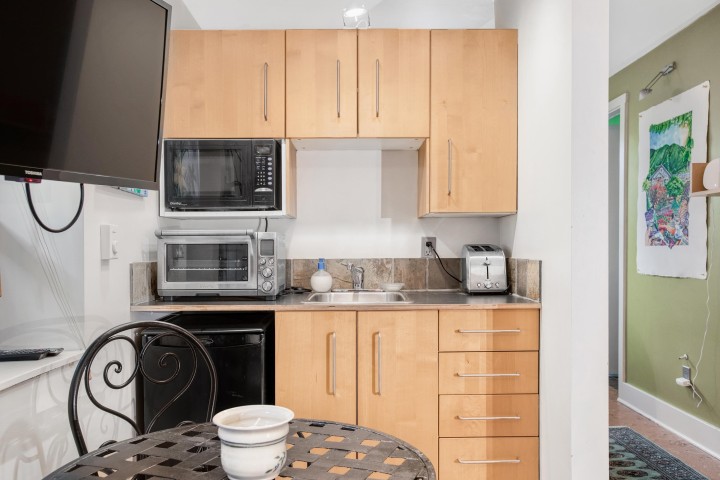 Photo 10 at 1351 Maple Street, Kitsilano, Vancouver West