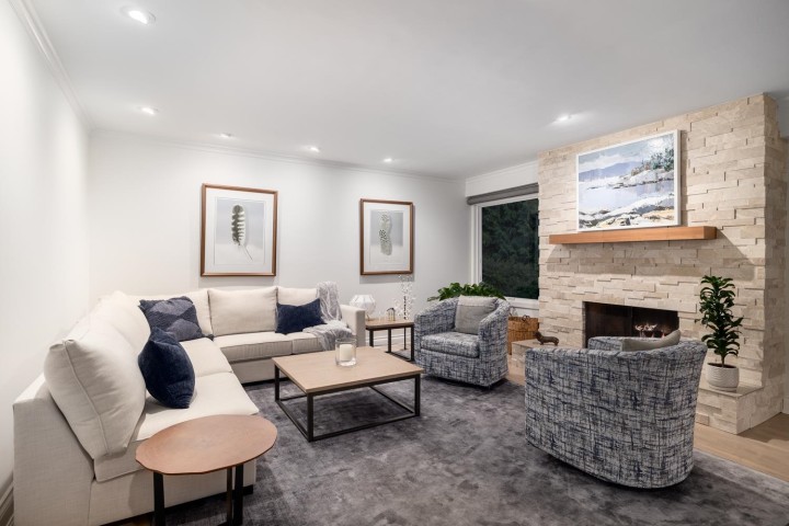 Photo 9 at 4615 Woodgreen Drive, Cypress Park Estates, West Vancouver