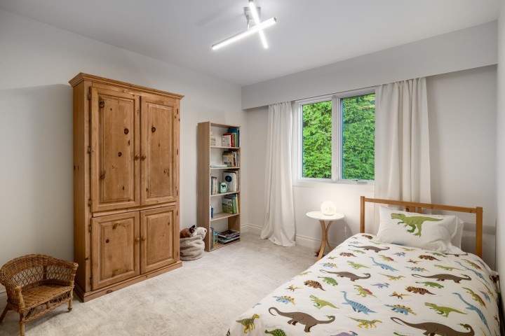 Photo 19 at 4615 Woodgreen Drive, Cypress Park Estates, West Vancouver