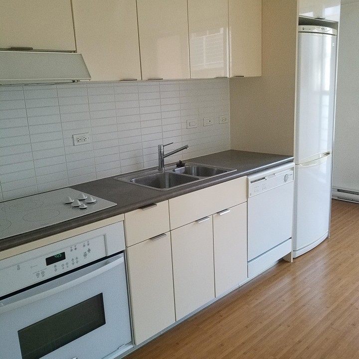 Photo 3 at 816 - 168 Powell Street, Downtown VE, Vancouver East