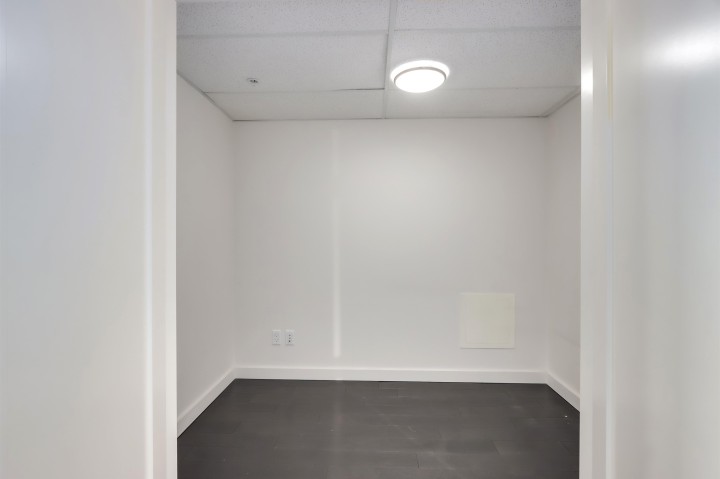 Photo 14 at 768 - 2080 W Broadway, Kitsilano, Vancouver West