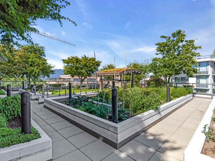 Photo 19 at 768 - 2080 W Broadway, Kitsilano, Vancouver West