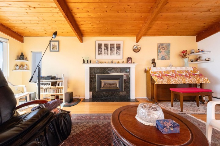 Photo 13 at 2128 Mathers Avenue, Dundarave, West Vancouver